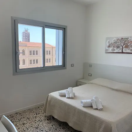 Affittacamere Molo Brin Rooms&suites