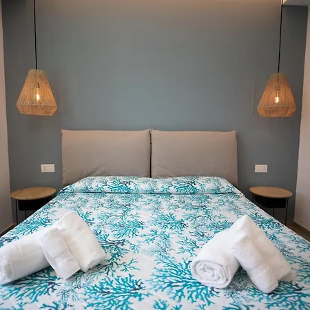 Affittacamere Molo Brin Rooms&suites