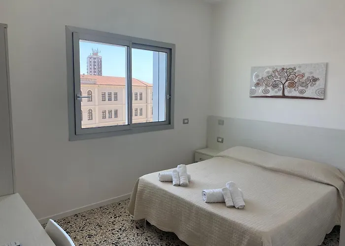 Affittacamere Molo Brin Rooms&suites