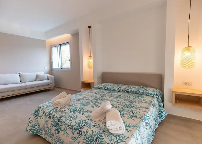 Molo Brin & Maison d'hôtes Olbia