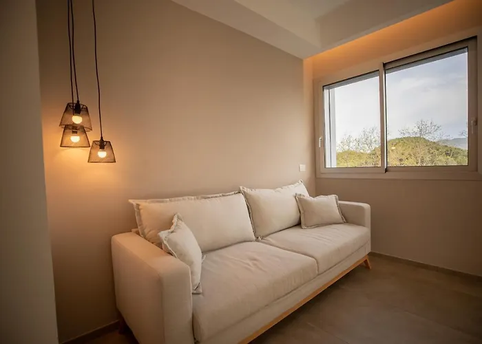 Molo Brin Rooms&suites